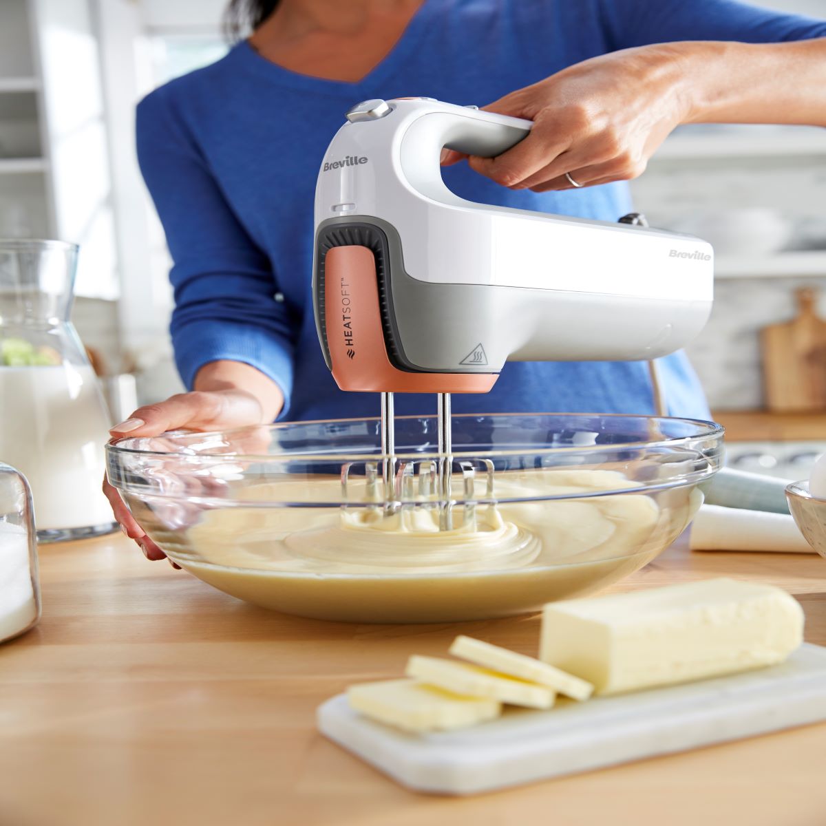 Breville HeatSoft review: the hand mixer with heat technology